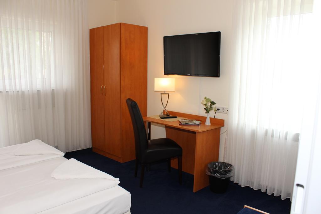 Benecke Dusseldorfer Hof Hotel